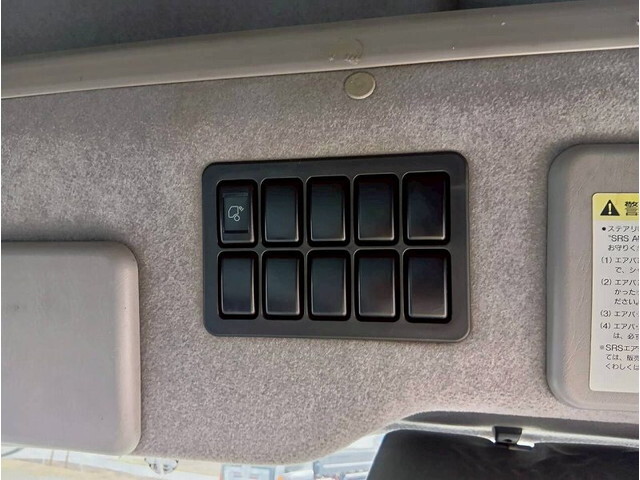 いすゞギガトレーラーヘッド（トラクターヘッド）大型（10t）[写真22]