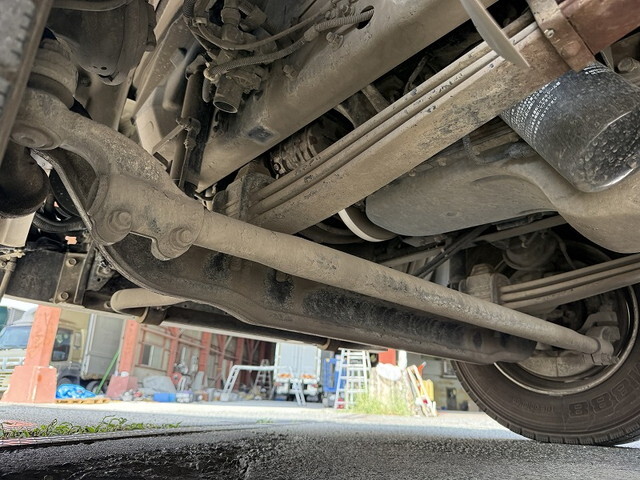 三菱ふそうファイター平ボディ増トン（6t・8t）[写真13]