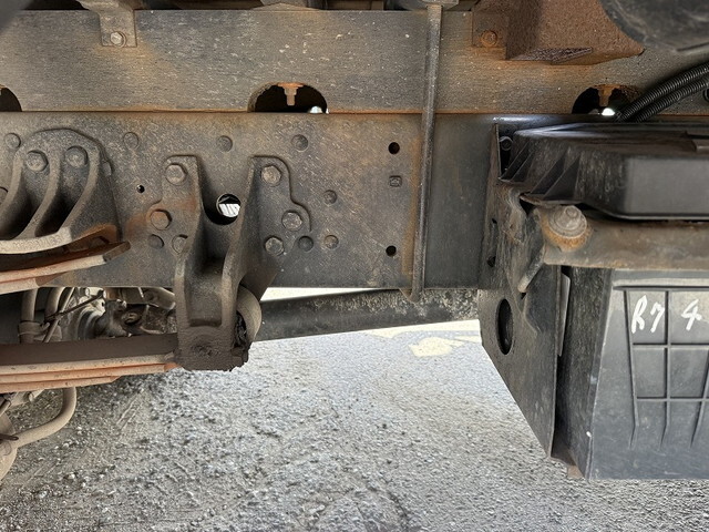 三菱ふそうファイター平ボディ増トン（6t・8t）[写真22]