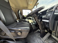 三菱ふそうファイター平ボディ増トン（6t・8t）[写真32]