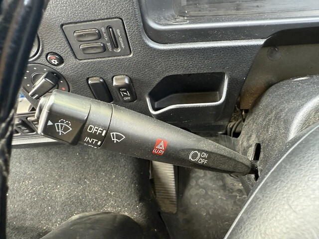 三菱ふそうファイター平ボディ増トン（6t・8t）[写真35]