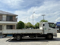 三菱ふそうファイター平ボディ増トン（6t・8t）[写真09]