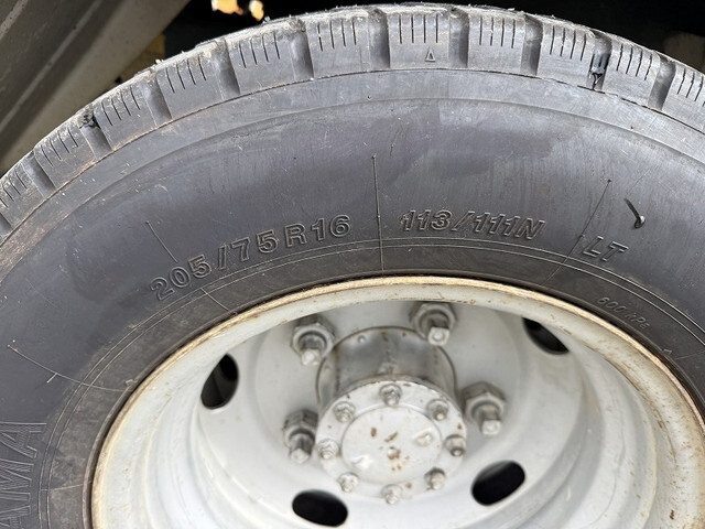 いすゞエルフダンプ小型（2t・3t）[写真17]