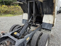 いすゞエルフダンプ小型（2t・3t）[写真24]