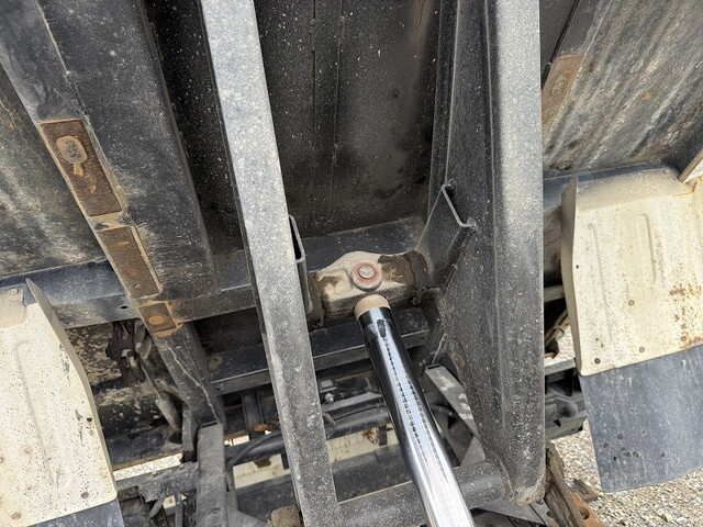 いすゞエルフダンプ小型（2t・3t）[写真28]