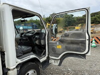 いすゞエルフダンプ小型（2t・3t）[写真32]