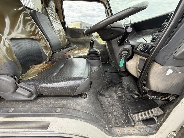 いすゞエルフダンプ小型（2t・3t）[写真32]