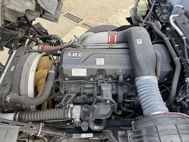 UDトラックスその他の車種アルミウイング大型（10t）[写真16]