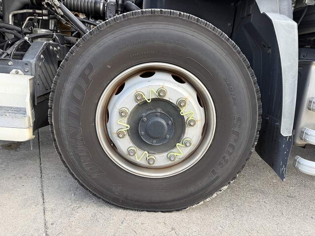 UDトラックスその他の車種アルミウイング大型（10t）[写真17]