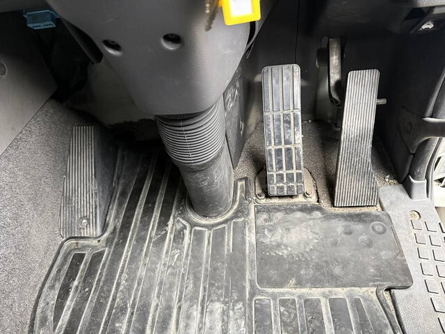 UDトラックスその他の車種アルミウイング大型（10t）[写真29]