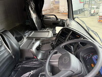 UDトラックスその他の車種アルミウイング大型（10t）[写真32]