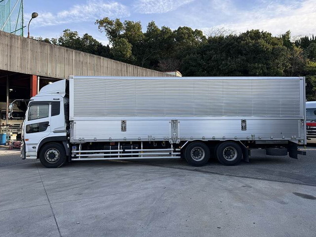 UDトラックスその他の車種アルミウイング大型（10t）[写真06]