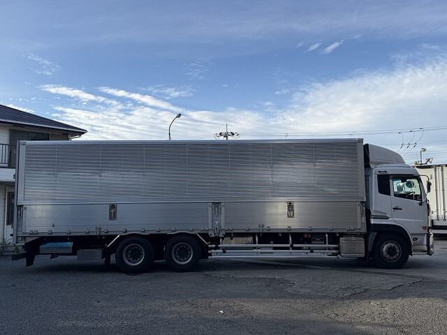UDトラックスその他の車種アルミウイング大型（10t）[写真08]