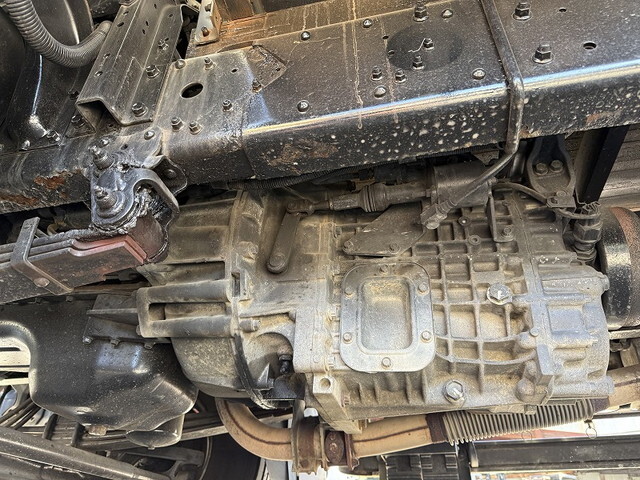 三菱ふそうファイター平ボディ中型（4t）[写真16]