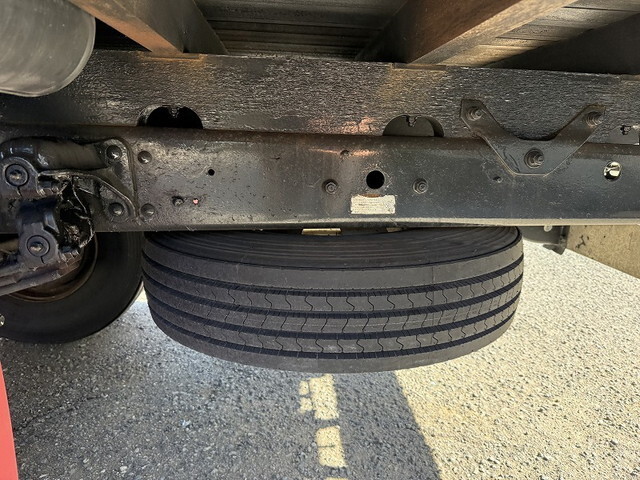 三菱ふそうファイター平ボディ中型（4t）[写真23]