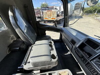 三菱ふそうファイター平ボディ中型（4t）[写真39]