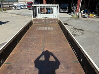 三菱ふそうファイター平ボディ中型（4t）[写真09]