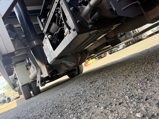 UDトラックスコンドル冷凍車（冷蔵車）中型（4t）[写真30]