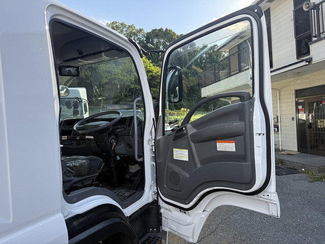 UDトラックスコンドル冷凍車（冷蔵車）中型（4t）[写真31]