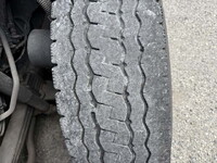 UDトラックスクオントレーラーヘッド（トラクターヘッド）大型（10t）[写真11]