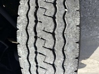 UDトラックスクオントレーラーヘッド（トラクターヘッド）大型（10t）[写真13]