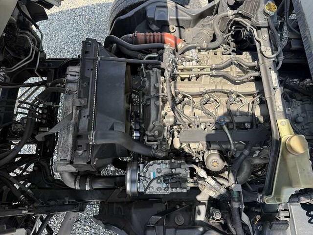 三菱ふそうキャンター冷凍車（冷蔵車）小型（2t・3t）[写真10]