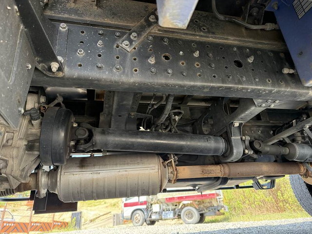 三菱ふそうキャンター冷凍車（冷蔵車）小型（2t・3t）[写真15]