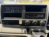 三菱ふそうキャンター冷凍車（冷蔵車）小型（2t・3t）[写真27]