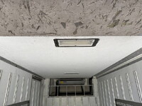 三菱ふそうキャンター冷凍車（冷蔵車）小型（2t・3t）[写真35]