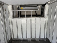 三菱ふそうキャンター冷凍車（冷蔵車）小型（2t・3t）[写真36]