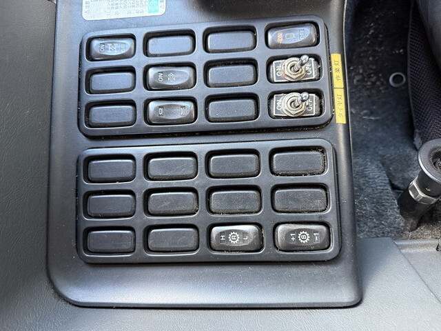 三菱ふそうスーパーグレートトレーラーヘッド（トラクターヘッド）大型（10t）[写真39]