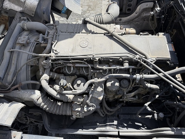 三菱ふそうスーパーグレートトレーラーヘッド（トラクターヘッド）大型（10t）[写真08]