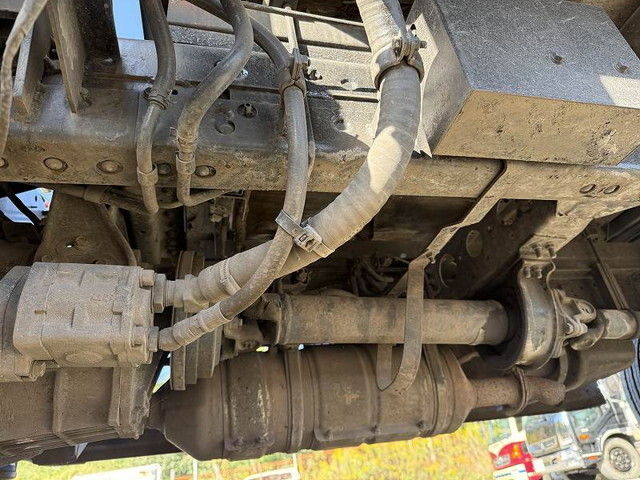 日野デュトロクレーン4段小型（2t・3t）[写真25]