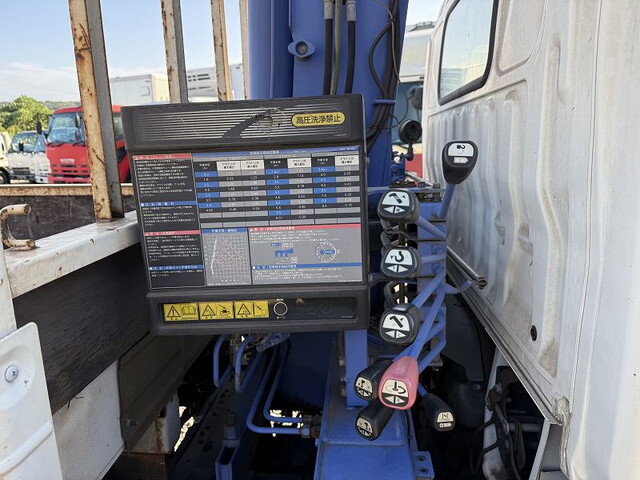 日野デュトロクレーン4段小型（2t・3t）[写真32]