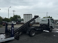 三菱ふそうキャンターセーフティローダー小型（2t・3t）[写真18]