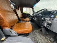 三菱ふそうキャンターセーフティローダー小型（2t・3t）[写真34]