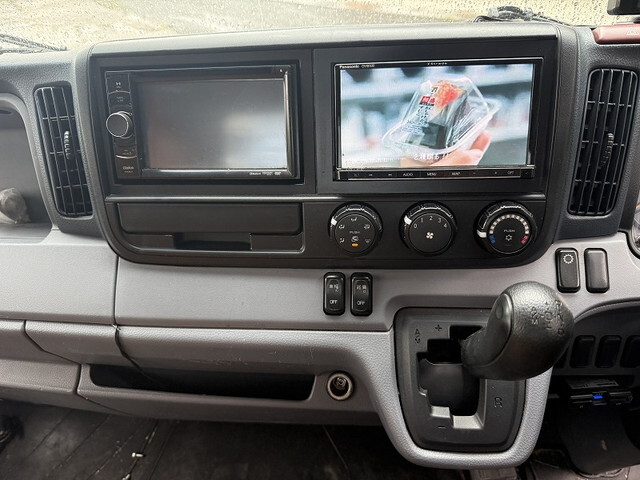 三菱ふそうキャンターセーフティローダー小型（2t・3t）[写真36]