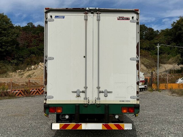 UDトラックスコンドルアルミウイング小型（2t・3t）[写真12]