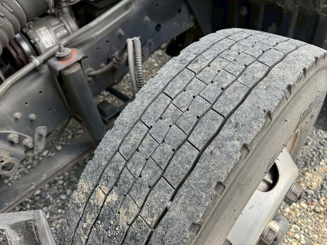 UDトラックスコンドルアルミウイング小型（2t・3t）[写真18]