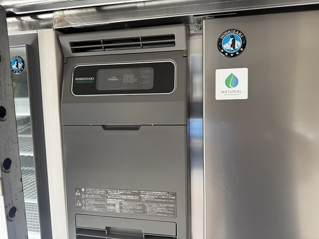 日野デュトロパネルバン小型（2t・3t）[写真14]