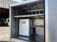 日野デュトロパネルバン小型（2t・3t）[写真08]