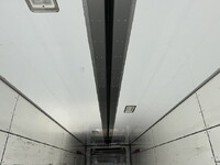 日野プロフィア冷蔵冷凍ウイング大型（10t）[写真12]