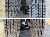 日野プロフィア冷蔵冷凍ウイング大型（10t）[写真21]