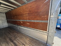 いすゞフォワードアルミウイング中型（4t）[写真14]