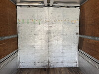 いすゞフォワードアルミウイング中型（4t）[写真15]