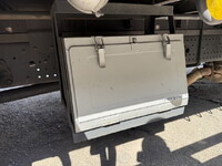 いすゞフォワードアルミウイング中型（4t）[写真31]