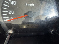 いすゞフォワードアルミウイング中型（4t）[写真38]