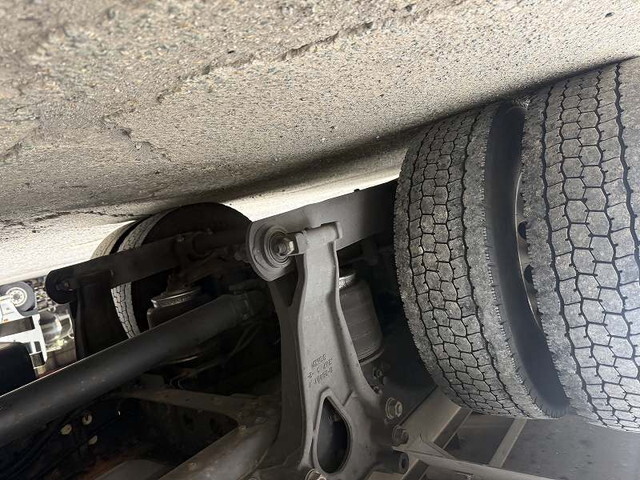 いすゞフォワード冷凍車（冷蔵車）増トン（6t・8t）[写真32]