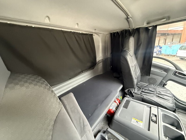 いすゞフォワード冷凍車（冷蔵車）増トン（6t・8t）[写真39]