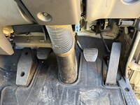 いすゞフォワードアルミウイング中型（4t）[写真32]